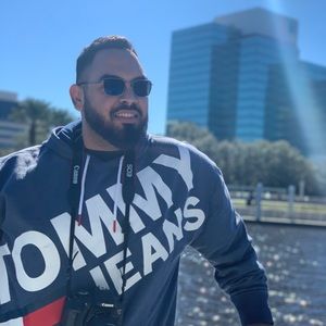 Meet your Posher, Andrés